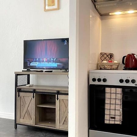 Studio Balcon, Centre Ville, Proximite Plages, Commerces, Restaurants, Musees... 昂蒂布 外观 照片
